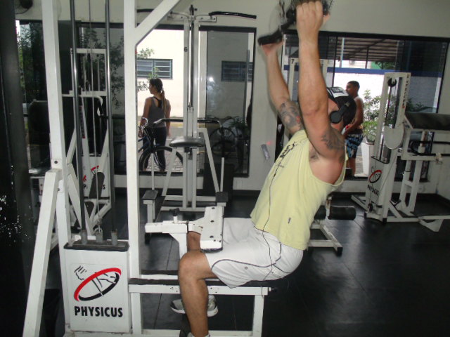 ACADEMIA EM QUISSAMA NO MUNICIPIO DO RIO DE JANEIRO - ACADEMIA QUISSA FITNESS