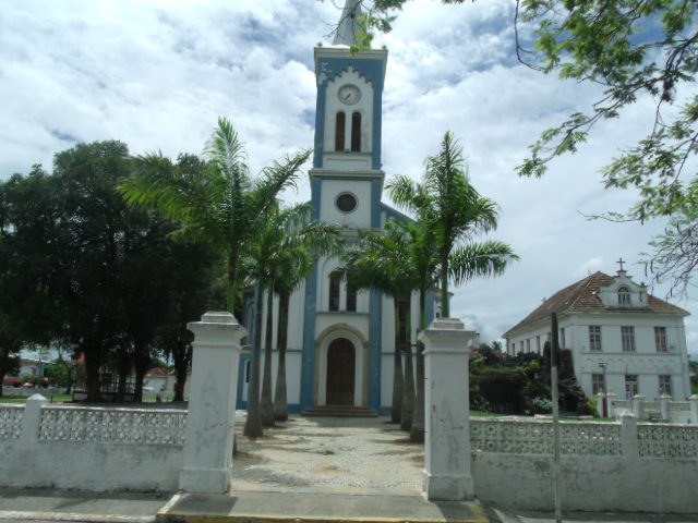 LOCACAO TURISMO FRETAMENTO EM QUISSAMA NO MUNICIPIO DO RIO DE JANEIRO - CP LOCAR