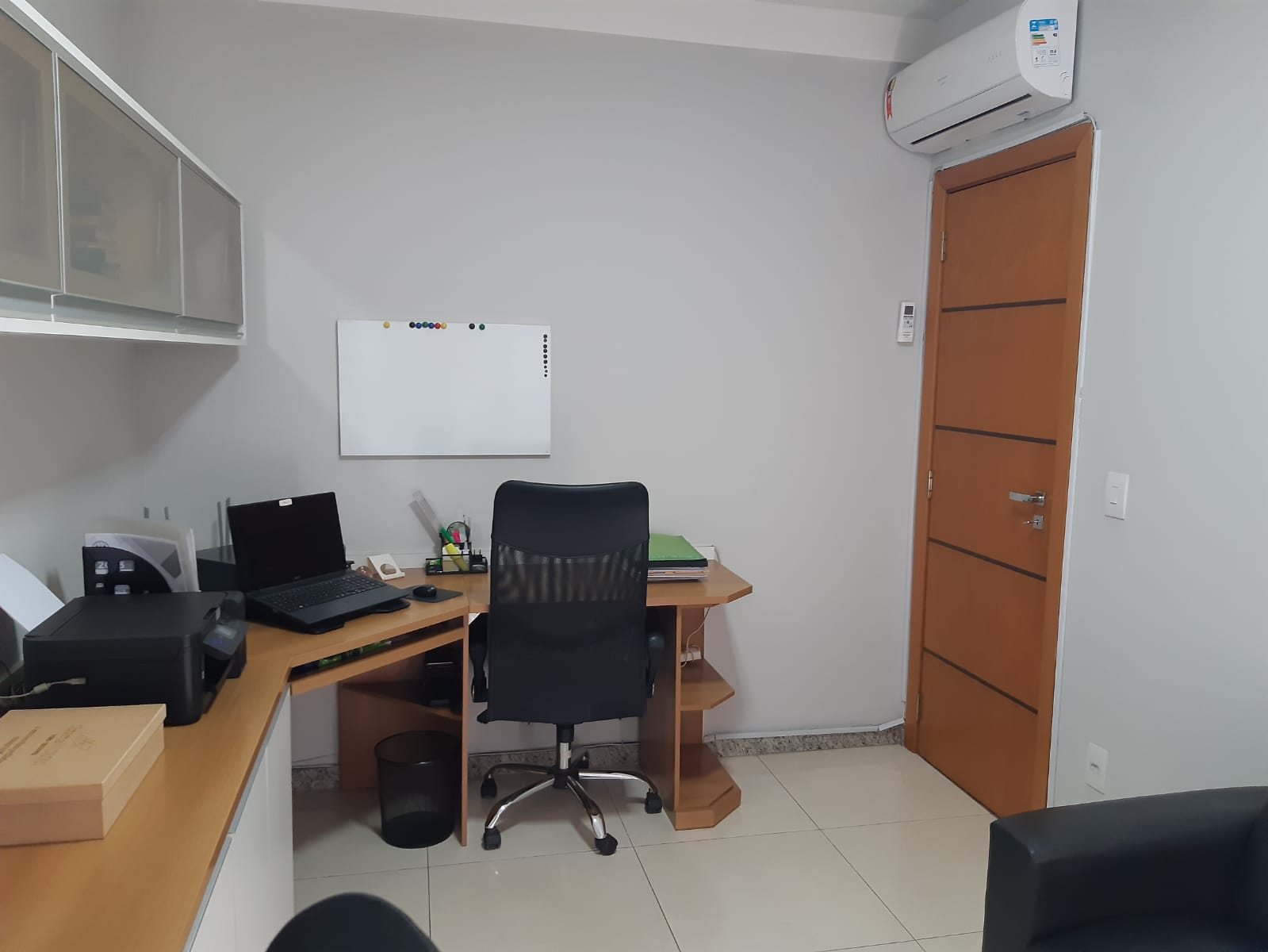 CASA DUPLEX DE 3 QUARTOS COM GARAGEM A VENDA NO RETIRO RJ