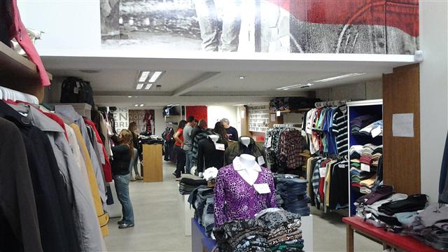 ROUPAS MULTIMARCAS EM PETROPOLIS - CANAL B - RJ